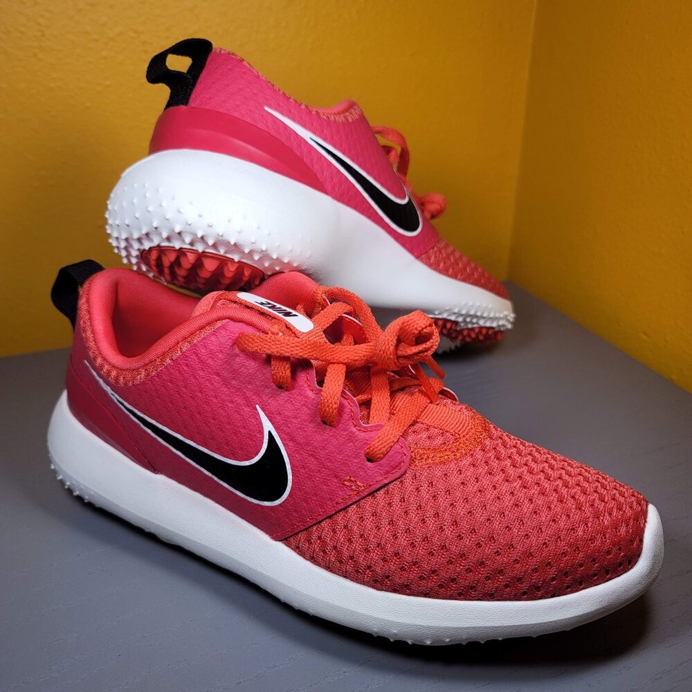 Nike Roshe G Spikeless Golf Shoes Women's Size 6 CD6066-600 Red